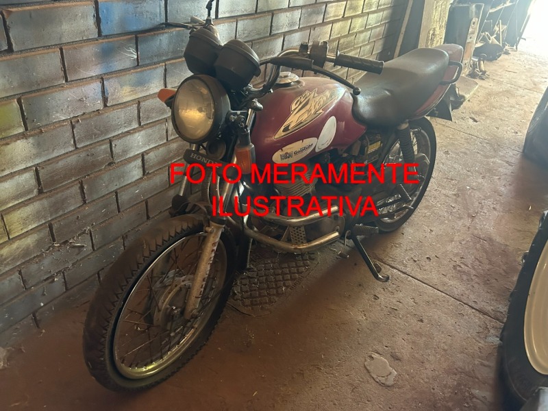 Honda CG 125 Titan KS 2003 Vermelha Conservada