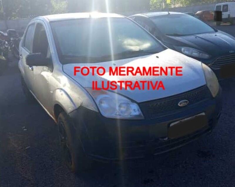 Veículo Ford Fiesta Fiesta Sedan 2007/2008 Prata 2008 em leilão