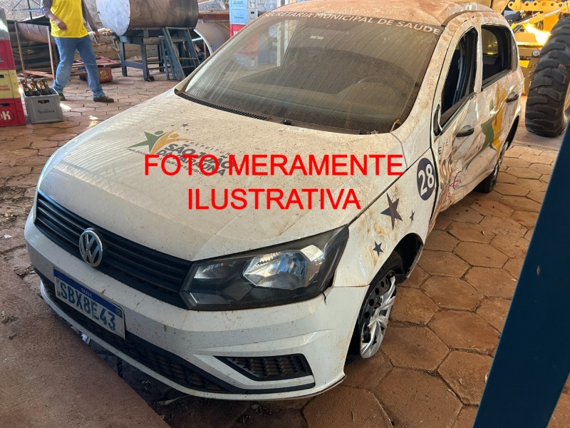Volkswagen Gol MPI, cor branca, 2022/23