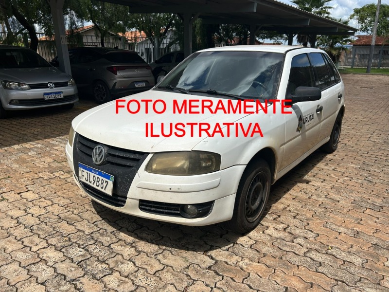 Gol 1.0, cor branca, ano/mod. 13/14