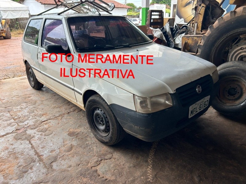 Veículo Fiat Uno UNO MILLE, COR BRANCA, ANO/MOD. 05/06 2006 em leilão