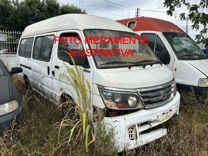 Veículo JINBEI TOPIC Jinbei Topic 2015 Branco 2015 em leilão