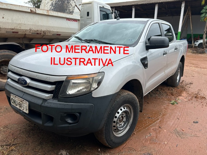 Veículo FORD Ranger Caminhonete Ranger XL 2014 Prata 2014 em leilão