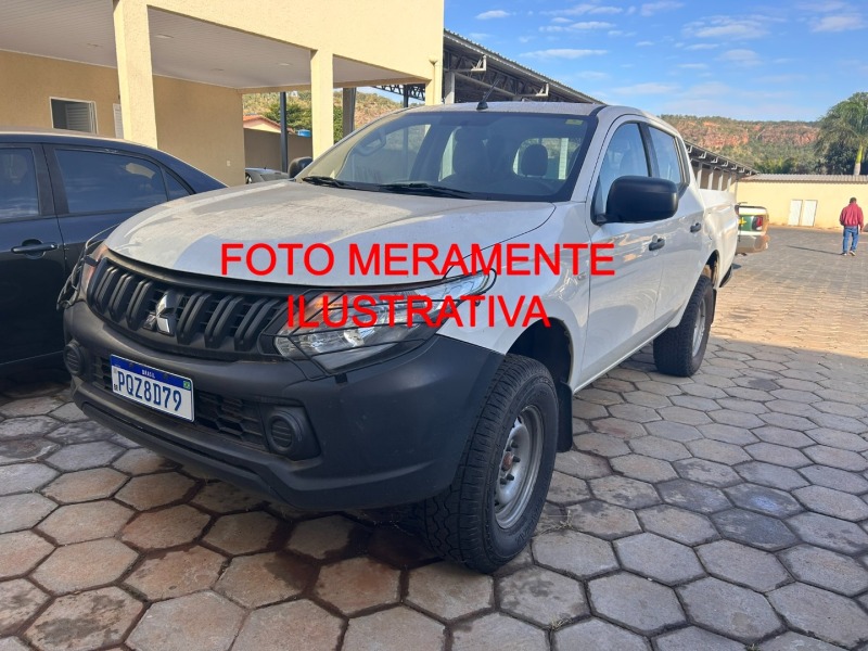 MITSUBISHI/L200 TRITON — foto 3 de 5